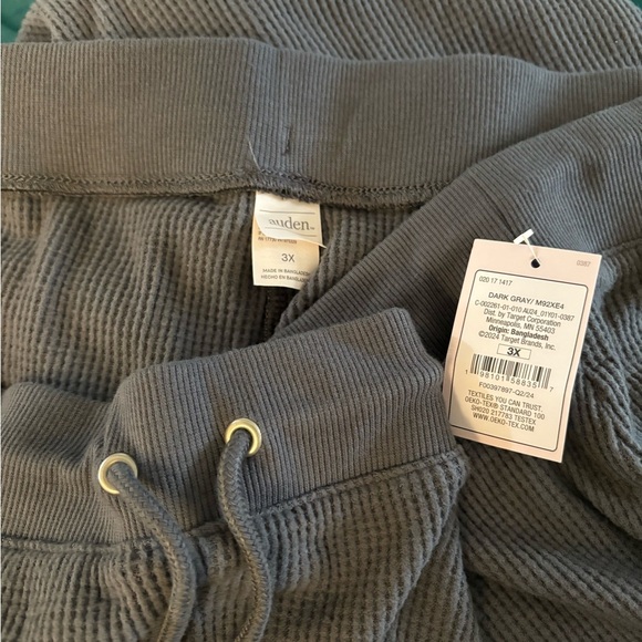 Auden Soft Waffle 
Dark Grey 3XL
Cuffed Ankles - Picture 5 of 6